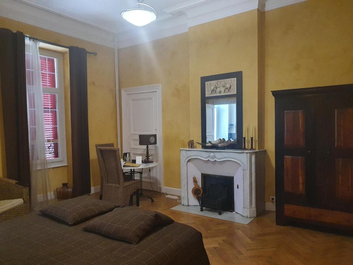 Chateau De Viviez Екстериор снимка