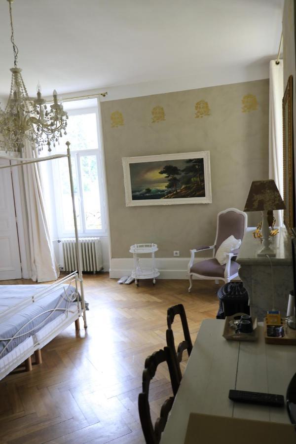 Chateau De Viviez Екстериор снимка